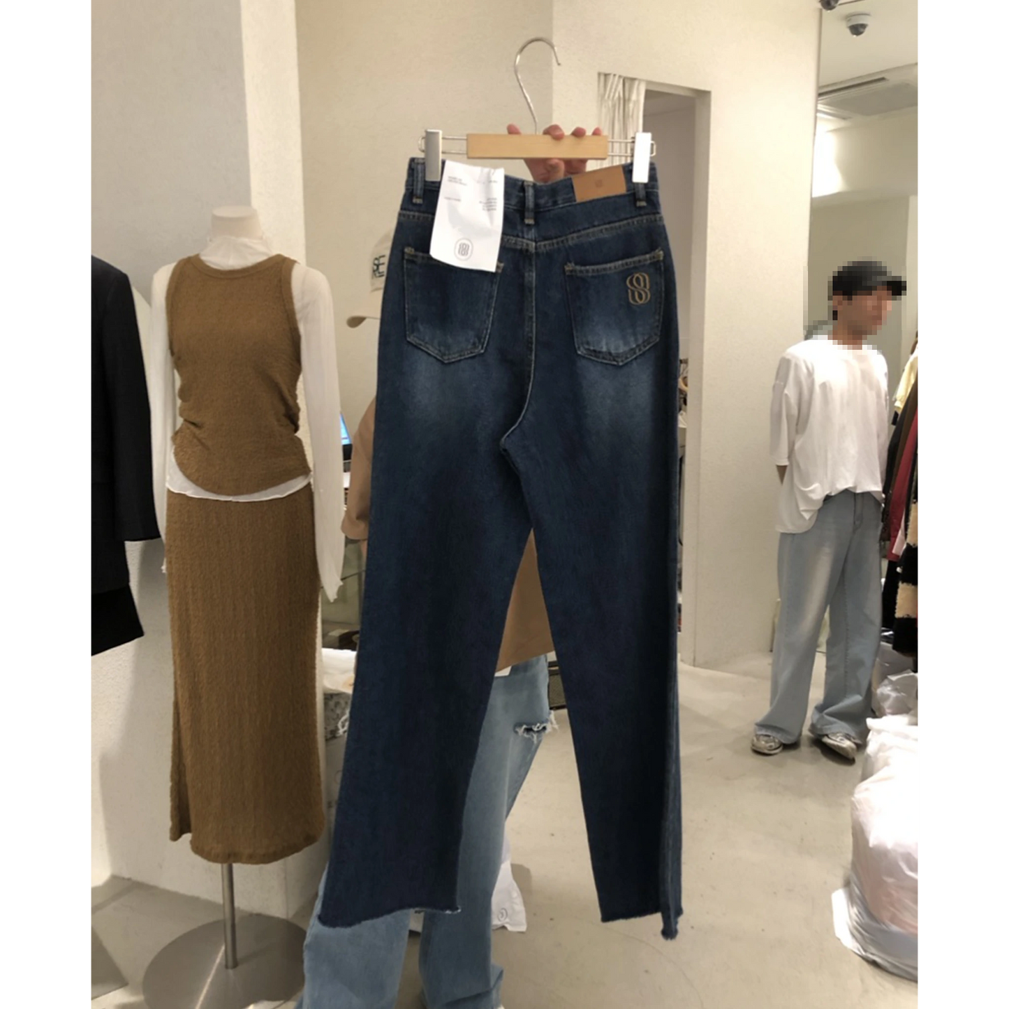 凱迪深色顯瘦牛仔褲|單色|修身牛仔褲